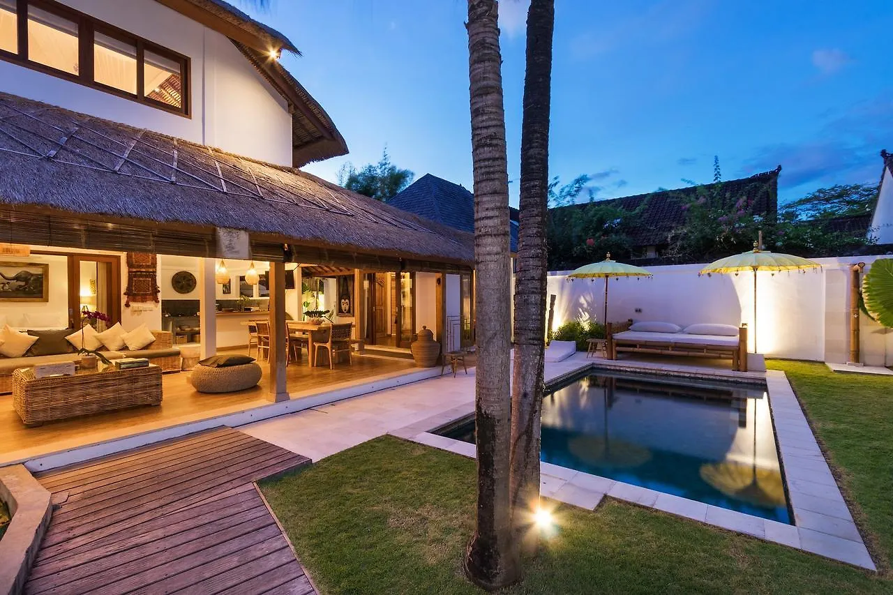 Charming And Tropical 3-Br Villa In Seminyak Indonesia